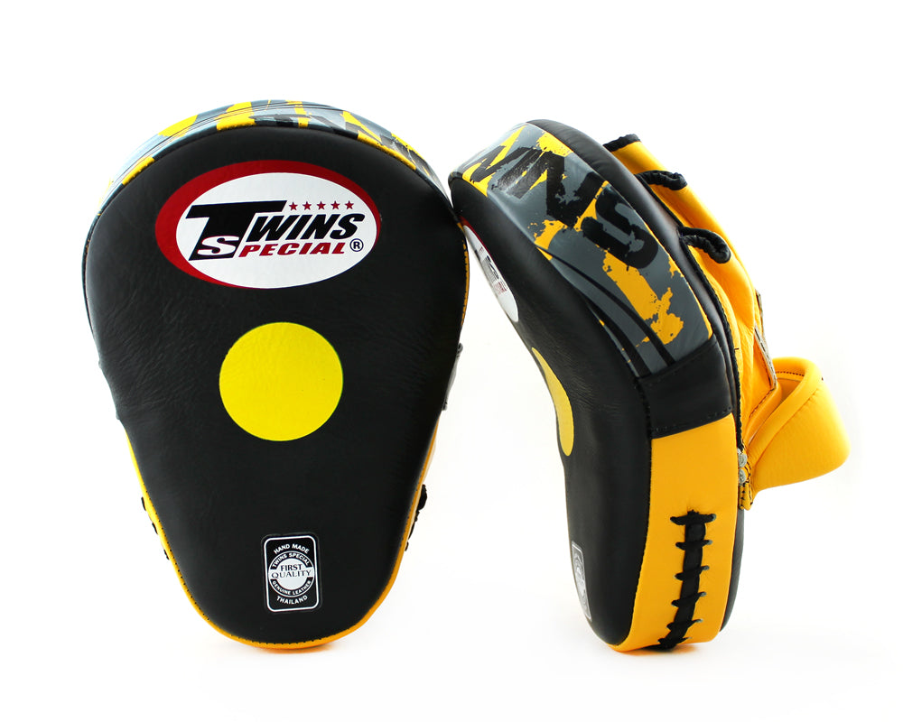 Twins Special Focus Mitts PML10 Black Yellow