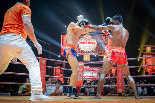 Blegend Boxing Gloves BGLLP Lace Up Red Black Matte